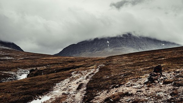 Aventures Éco-Responsables Incontournables en Voyage